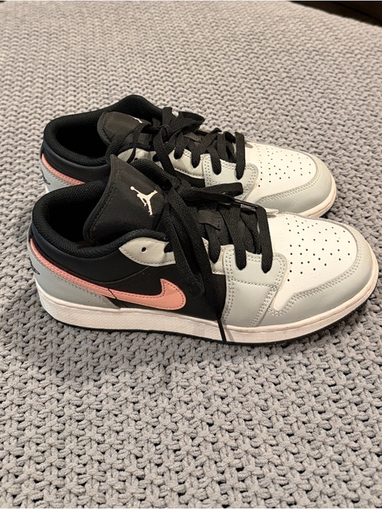 Jordan Other - Jordan 1  Low-Top Sneakers - White, Gray, Black & Pink